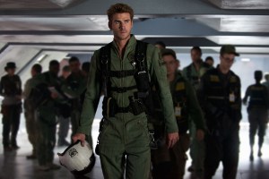DF-09723r - Liam Hemsworth portrays Jake Morrison, a heroic fighter pilot of alien-human hybrid jets.  Photo Credit: Claudette Barius.